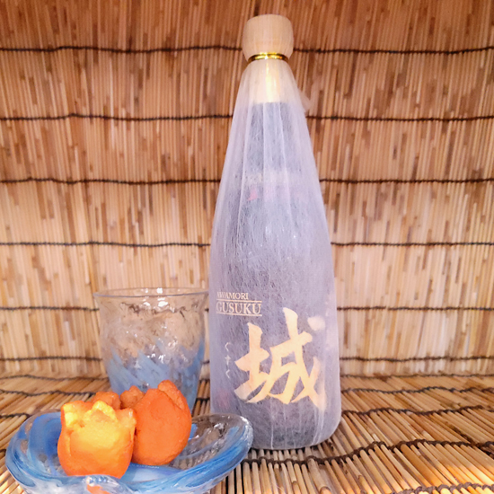 琉球泡盛　城 (ぐすく) 5年古酒(神谷酒造)44度　720ml